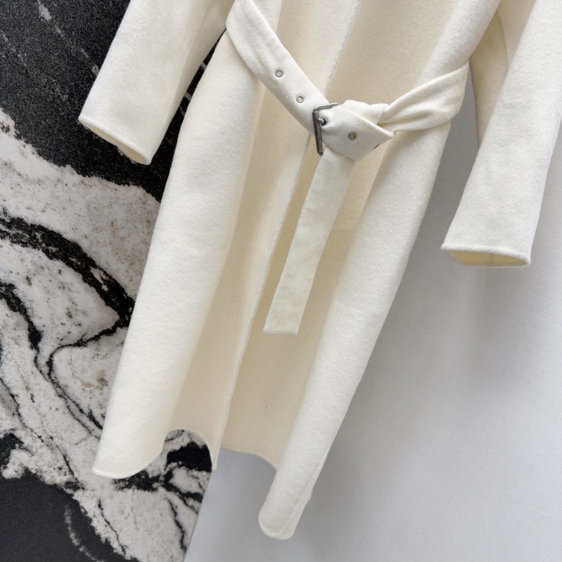 chr1st1an D10r outwear